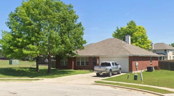 1313 Laurelleaf Dr, Pflugerville