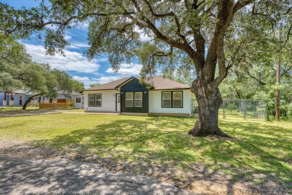 259 Lakewood Dr, Granite Shoals