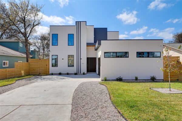 1901 W Saint Johns Ave, Austin