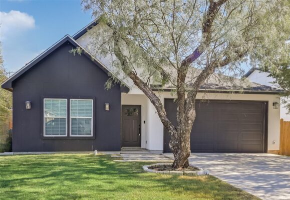 629 Aspen Ln, Cottonwood Shores