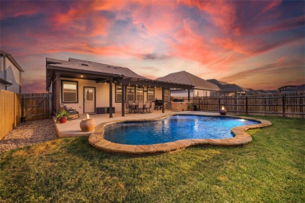 200 Capstone Rd, Liberty Hill