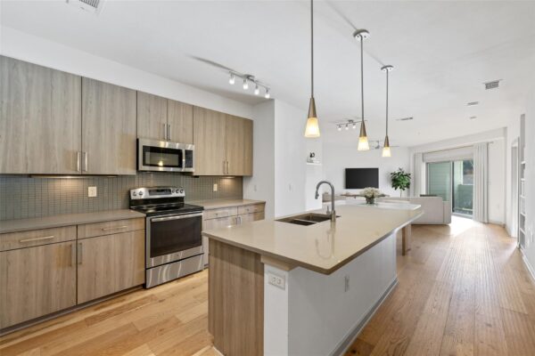 3600 S Lamar Blvd #206, Austin