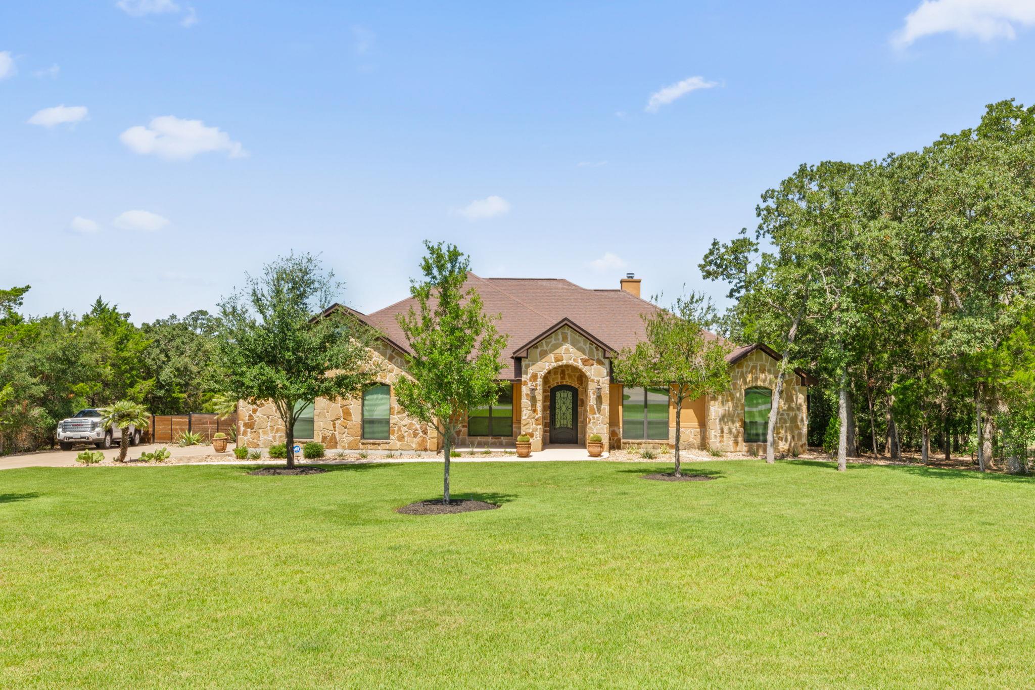 110 Long Bow Cv, Bastrop, TX 78602