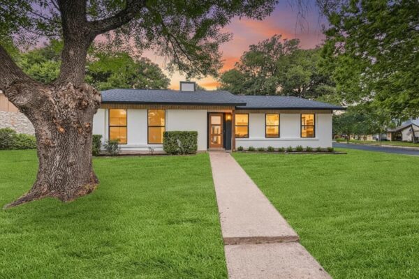 5700 Lewood Dr, Austin