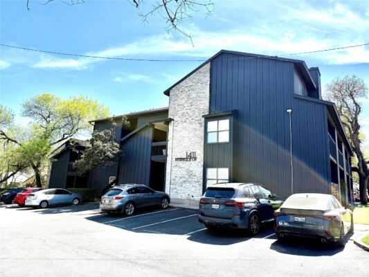 1411 Norwalk Ln #210, Austin