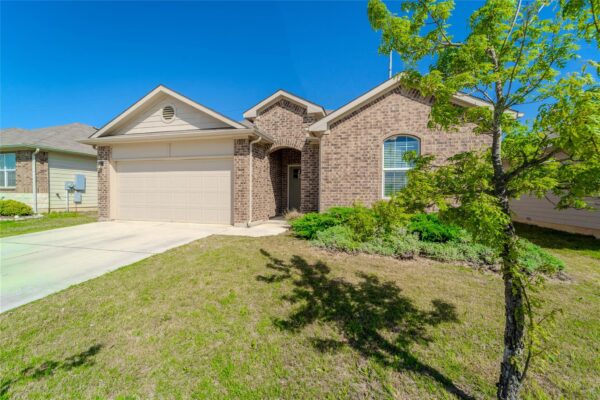 501 Naset Dr, Georgetown