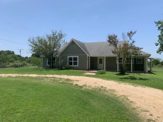 1501 N Burleson St, Kyle