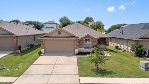 19033 Great Falls Dr, Manor