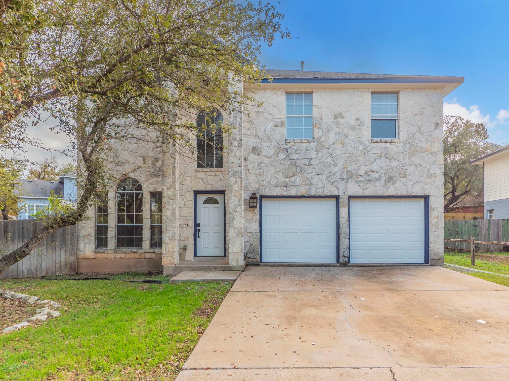 1102 W Park St, Cedar Park