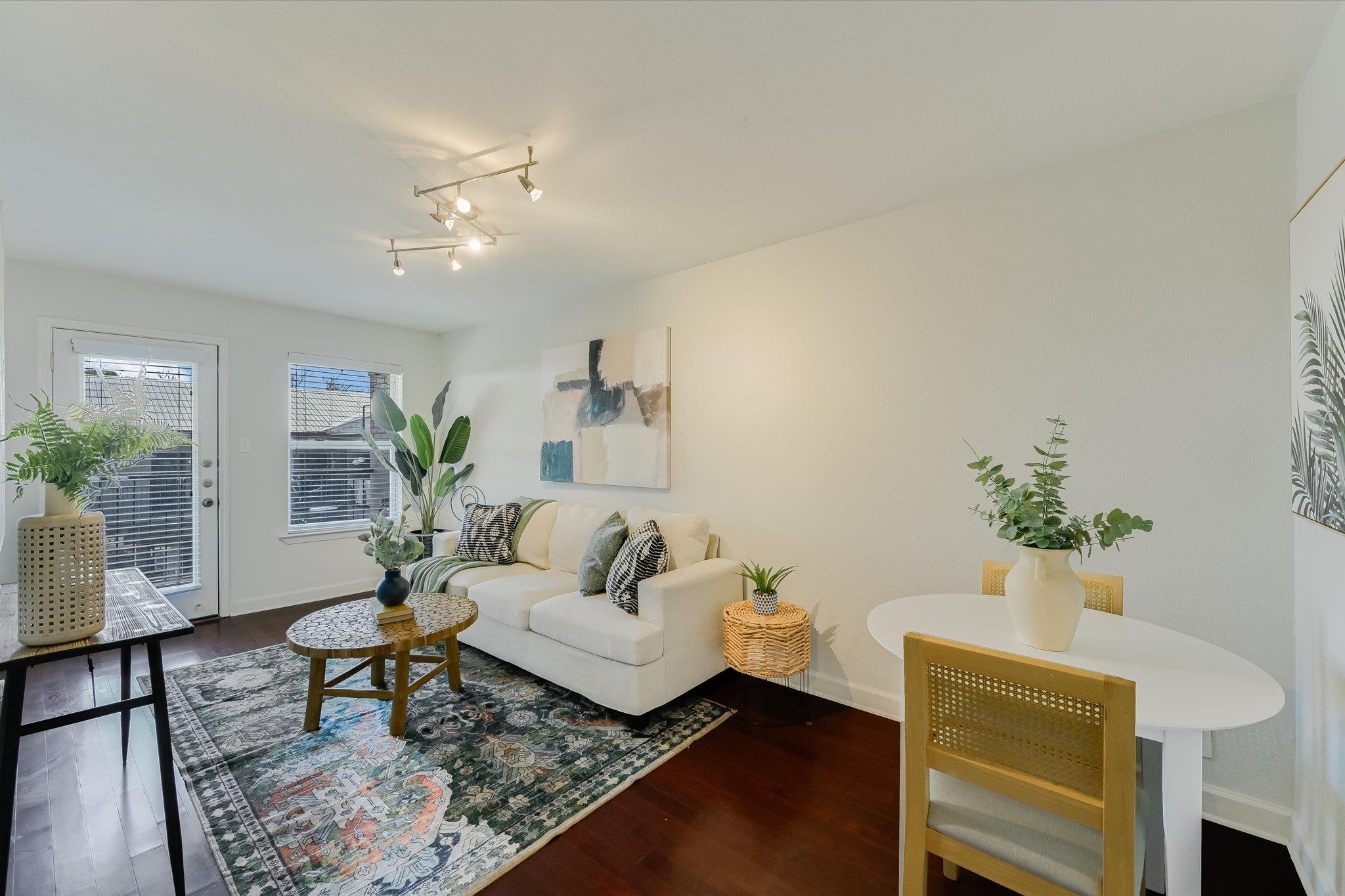2020 S Congress Ave #1215, Austin, TX 78704
