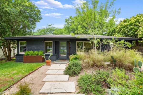 1303 Glencrest Dr, Austin