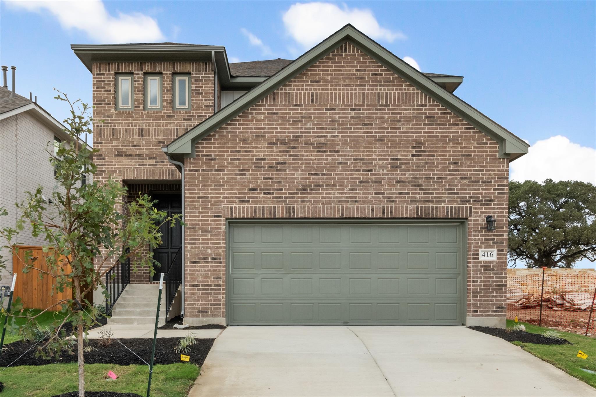 205 Hat Creek Dr, Liberty Hill, TX 78642