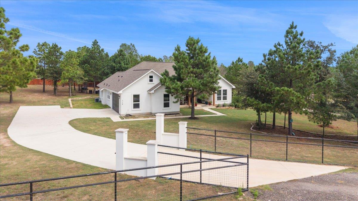 116 Brahman Ct, Bastrop, TX 78602