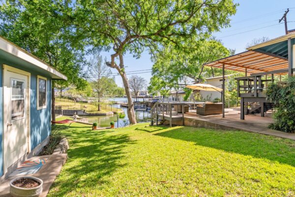 1707 Aztec Trl, Kingsland