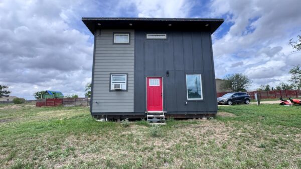 103 Crystal Cliffs Dr, Cedar Creek