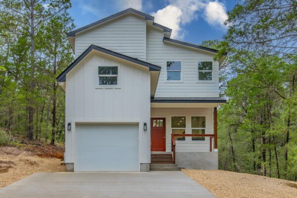 158 Wainee Dr, Bastrop