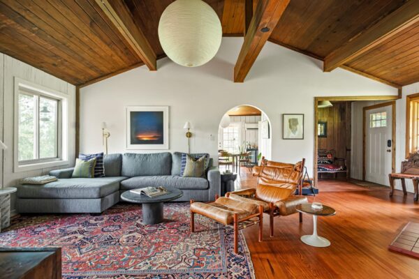 317 Walnut Creek Rd, Bastrop