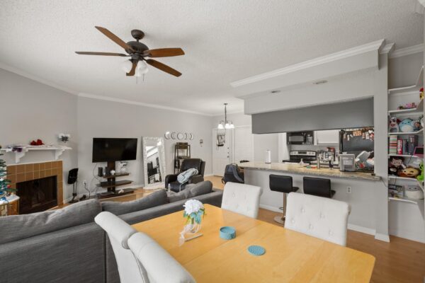 915 W 23rd St #203, Austin