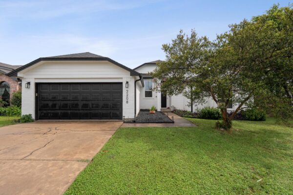 2208 Mimosa Trl, Round Rock