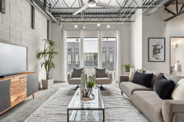 4801 S Congress Ave #N2, Austin