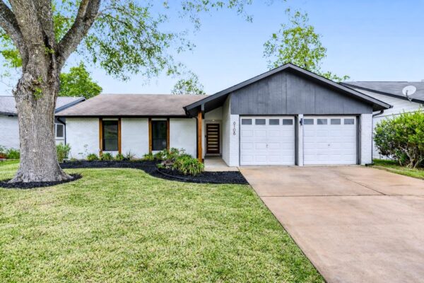 6108 Bridlington Cir, Austin