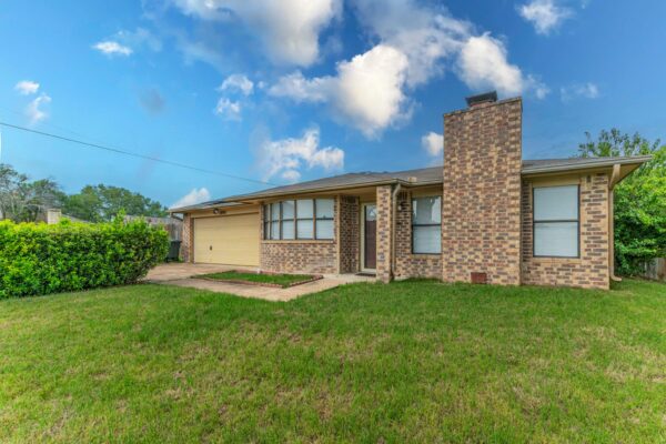 4301 River Oaks Dr, Killeen