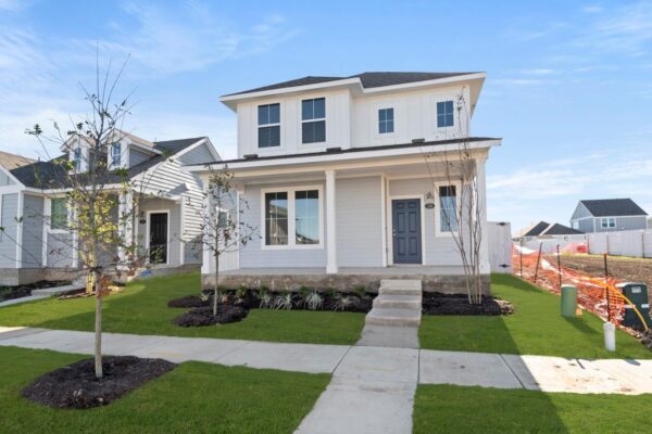 158 Daylily Dr, Elgin