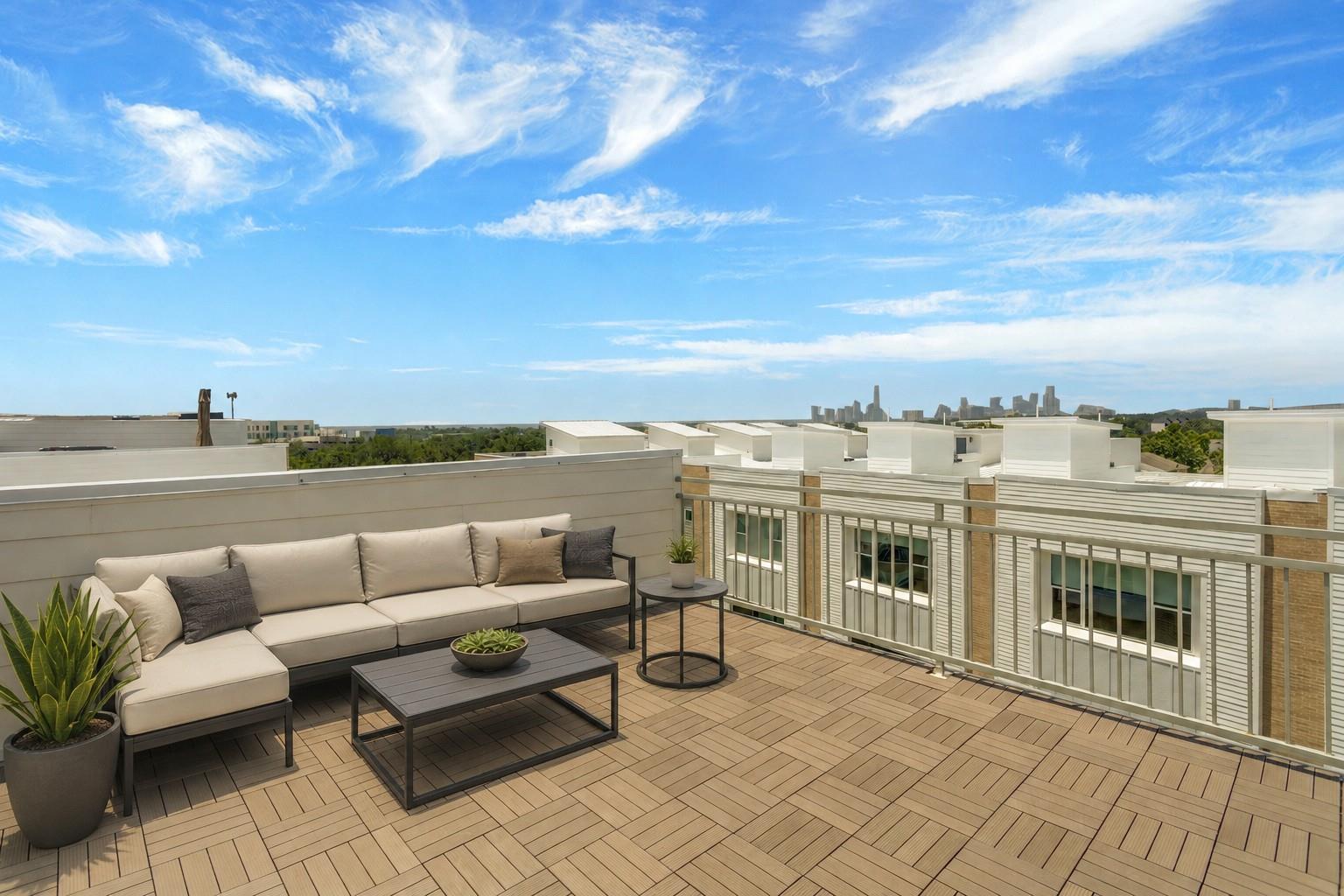 2805 McCurdy St #14, Austin, TX 78723