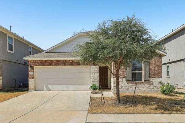 1117 Waterfall Ave, Leander
