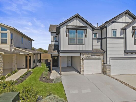2212A Cornfield Dr, Pflugerville
