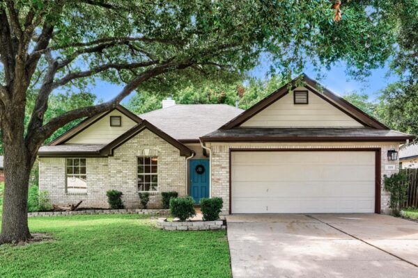119 Stephen Ln, Georgetown