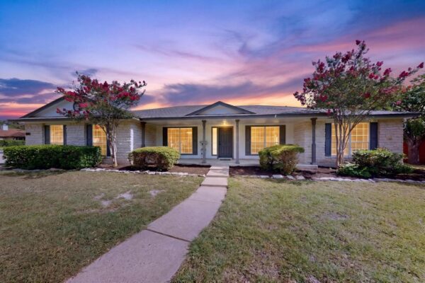 101 Rock Chalk Ct, Round Rock