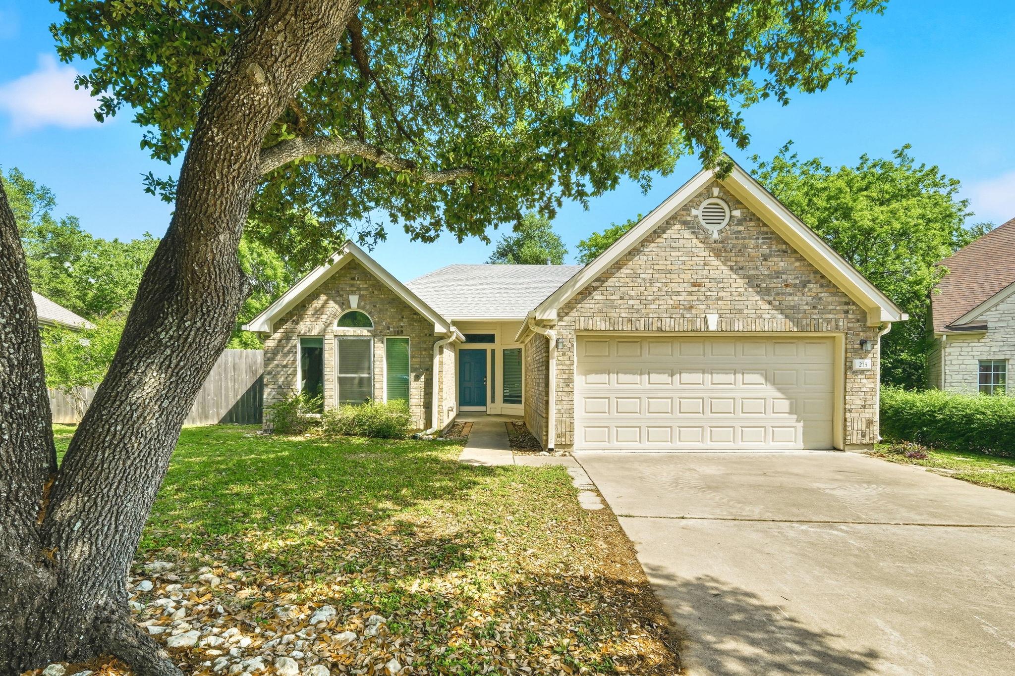 215 Rio Vista Dr, Georgetown, TX 78626