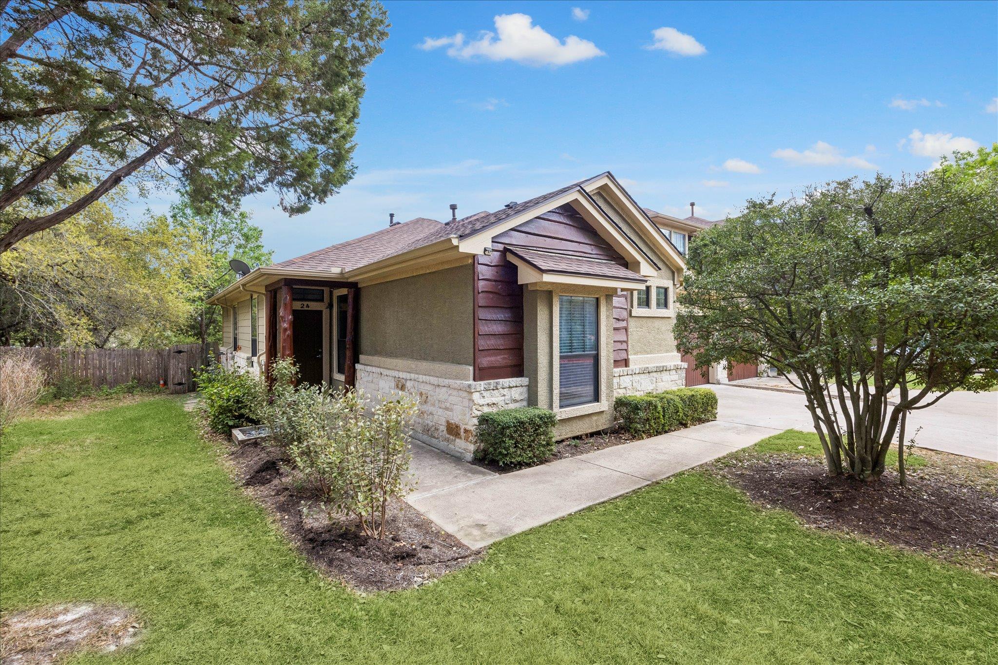 6705 Covered Bridge Dr #24, Austin