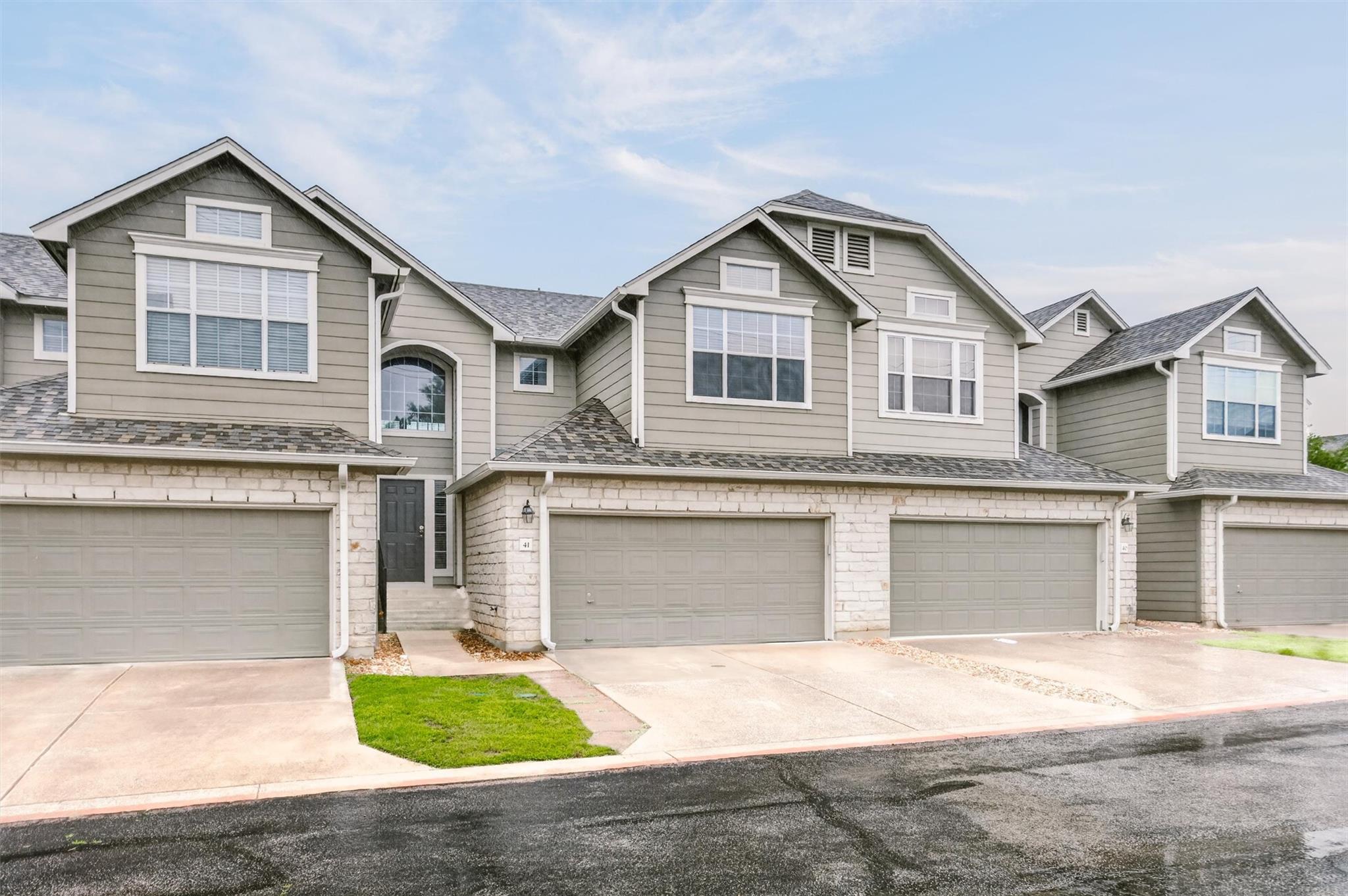 2632 Century Park Blvd #41, Austin, TX 78727