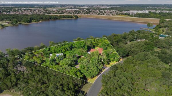 142 Woodland Trl, Leander