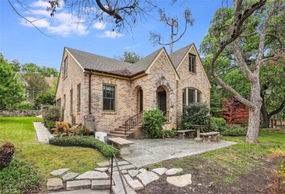 2206 Parkway None, Austin