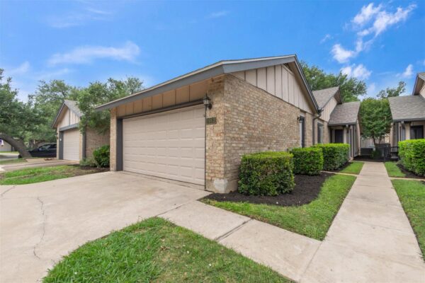 1003 Solano Dr #1336AR, Austin