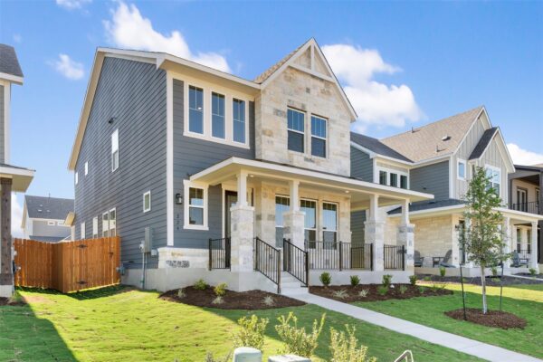 417 Carr Dr, Liberty Hill
