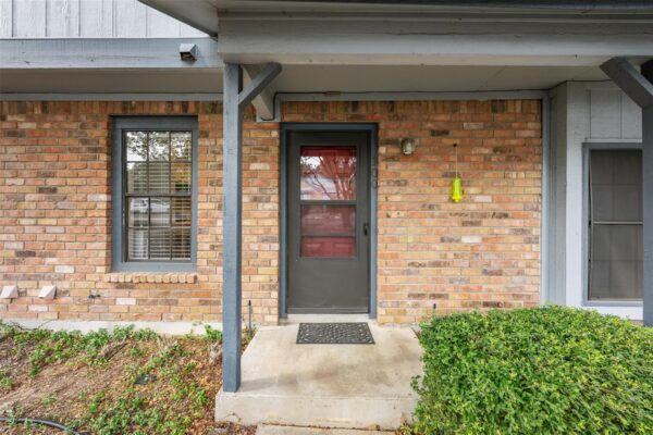 1411 N Gracy Farms Ln N #100, Austin