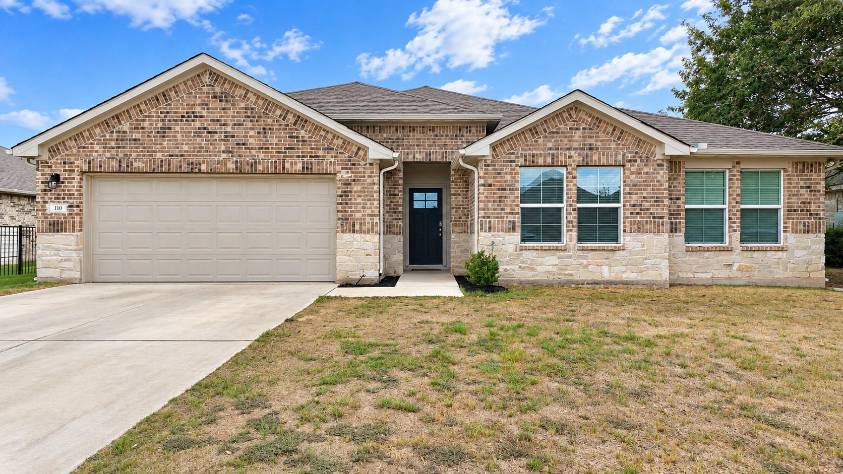 110 Loon Dr, Bastrop, TX 78602