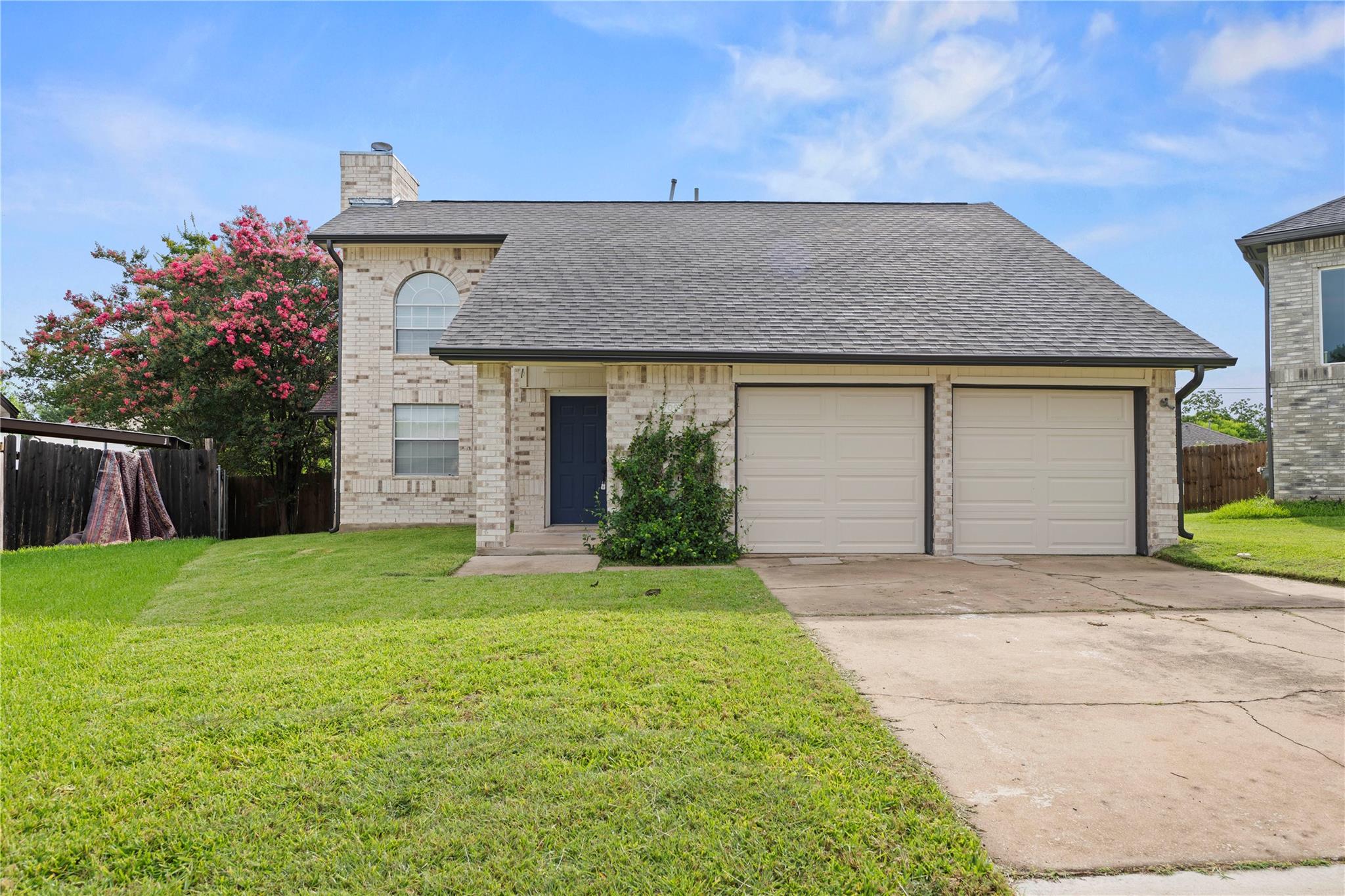 709 Firethorn Ln, Round Rock, TX 78664