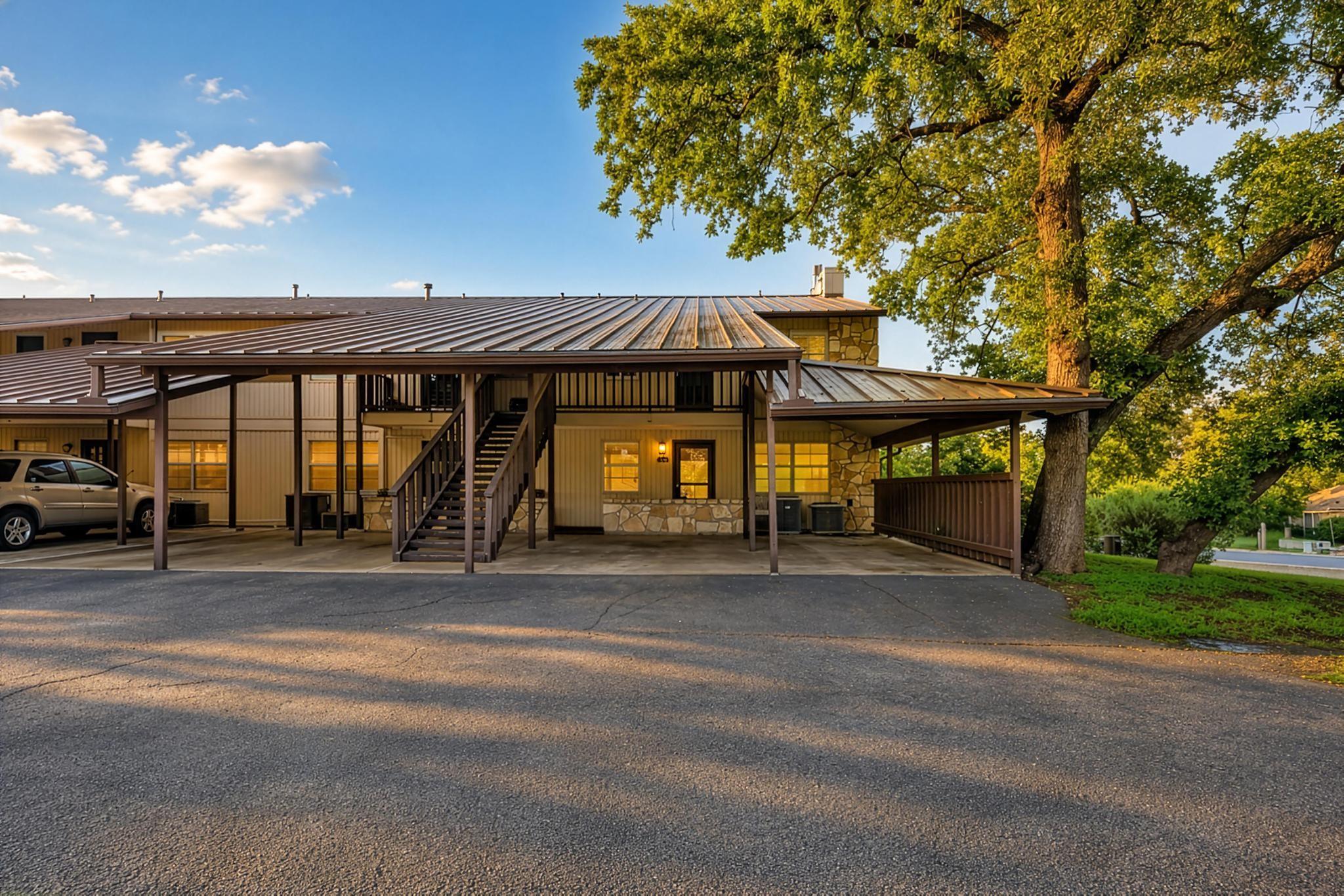 1202 Hi Stirrup None #401, Horseshoe Bay, TX 78657