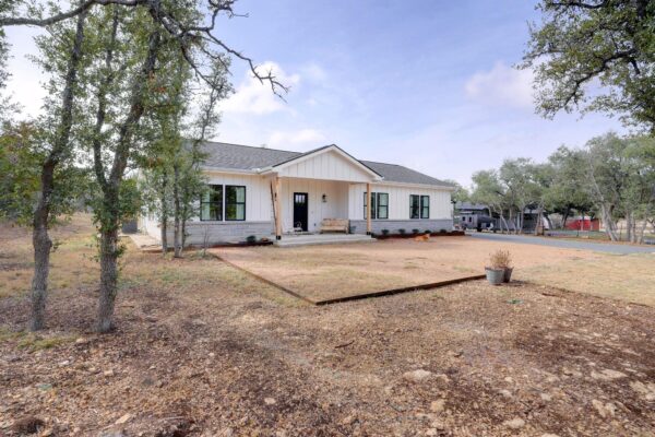 200 Rust Ranch Rd, Blanco