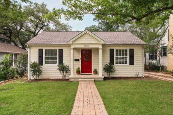 1204 W 22 1/2 St, Austin