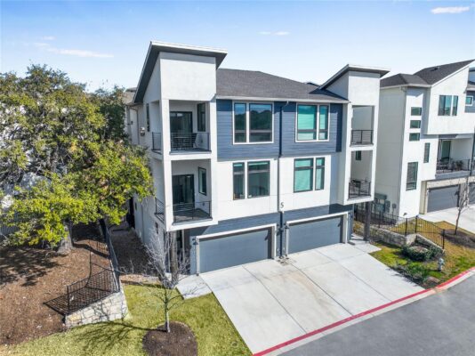 2050 Lohmans Spur Rd #501, Lakeway