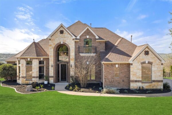 2702 Lakehurst Rd, Spicewood