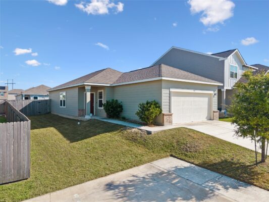 124 Peony Ln, Jarrell