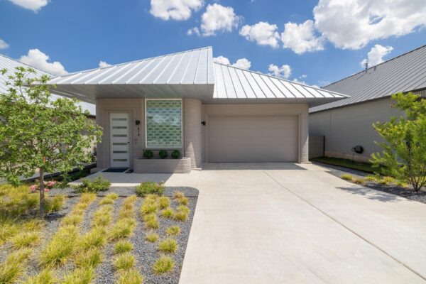 213 Lone Ranger Trl, Georgetown