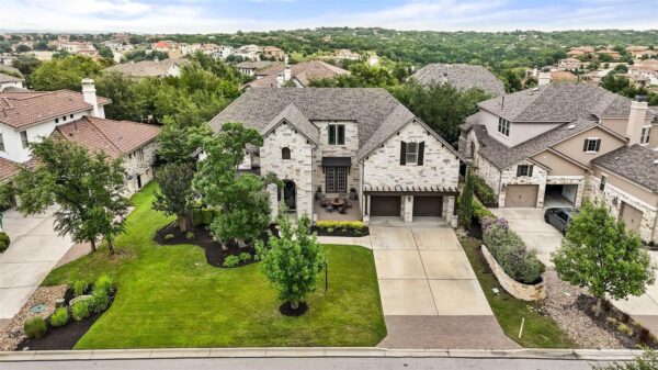 404 Woodside Ter, Austin